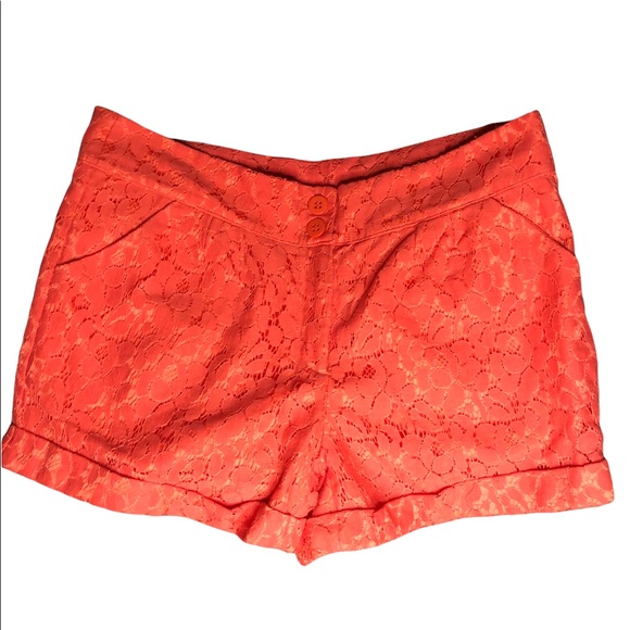 Lace Overlay Shorts Size S - Picture 2 of 5